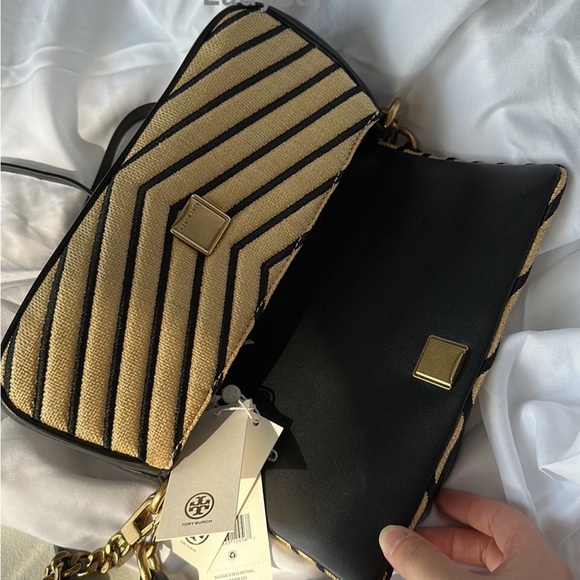 🟢Tory Burch Soft Straw Small Kira Chevron Convertible Flap Shoulder Bag $568 - Picture 12 of 14